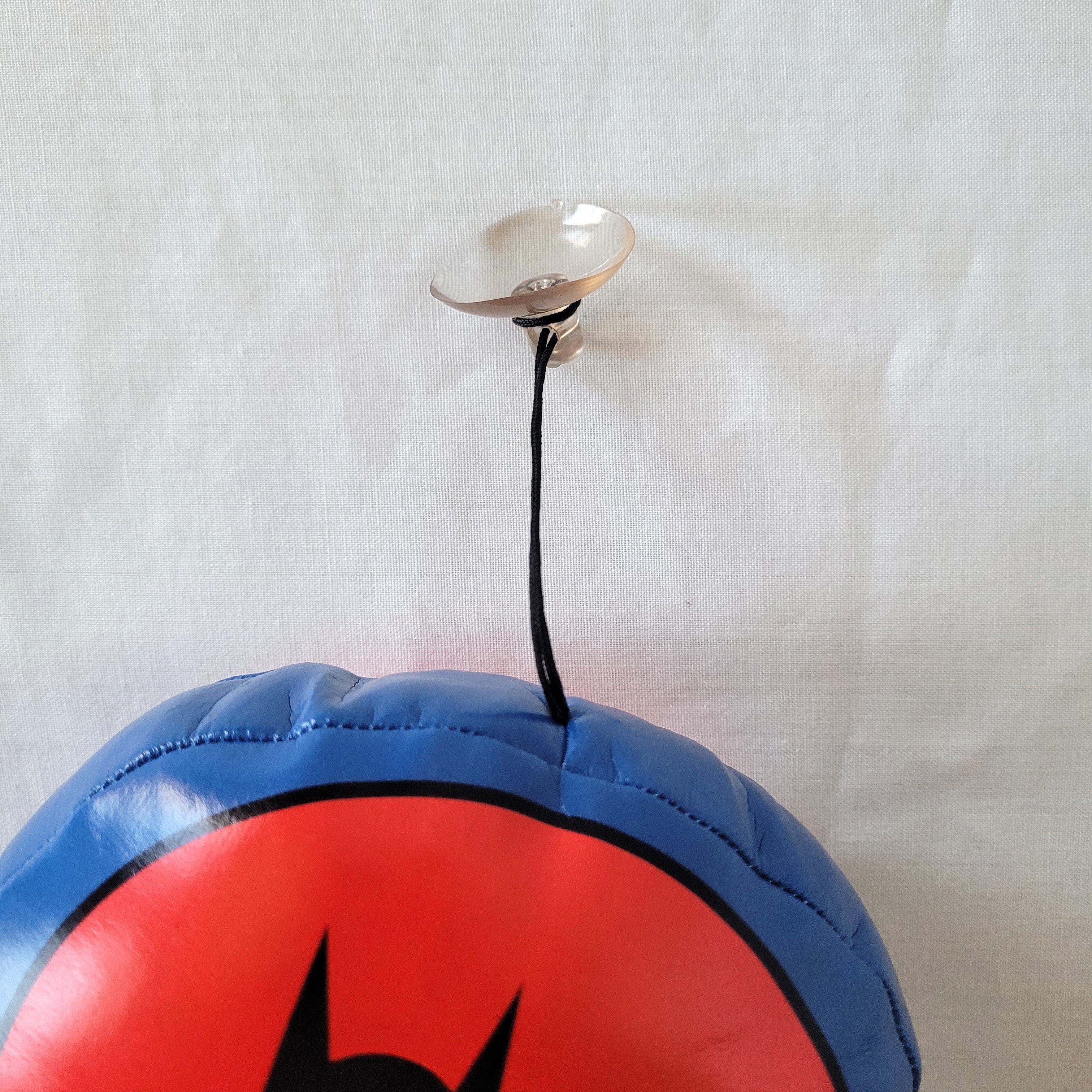 Vintage 1997 Batman & Robin “Carnival Capers” Plush Toy – DC Comics Collectible with Suction Cup