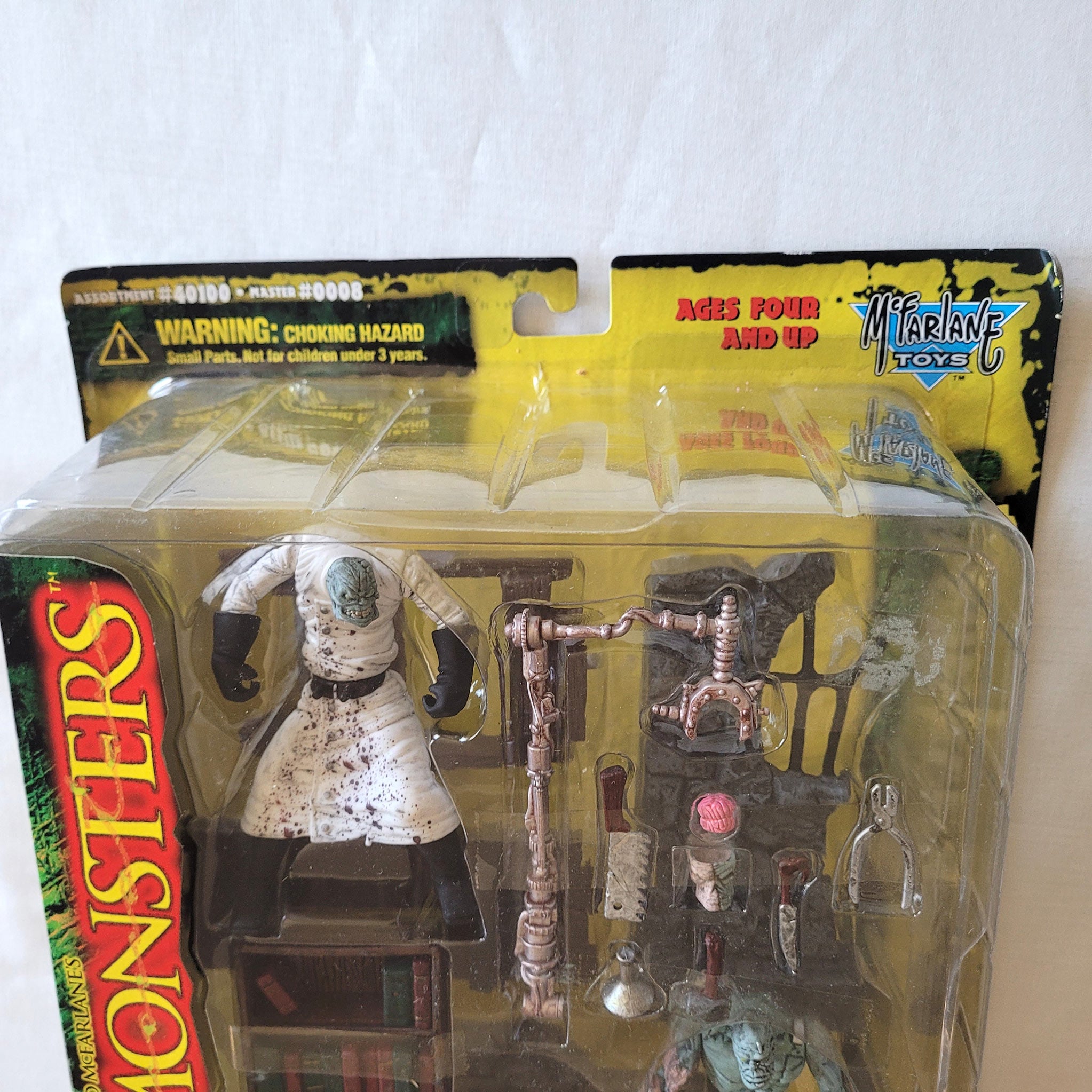 1997 McFarlane Monsters Frankenstein Playset New in Box